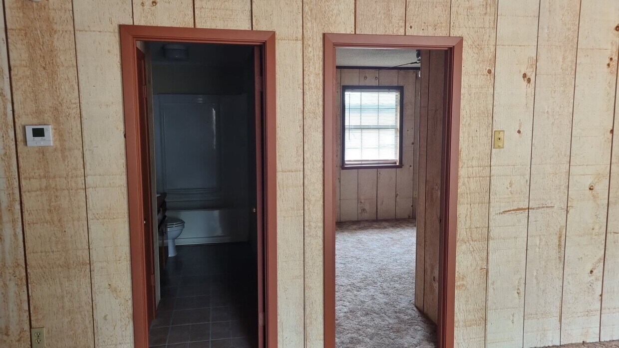 Foto del edificio - Oak Ridge Apartment