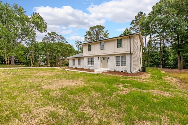 Photo - 4143 Meadow Way House