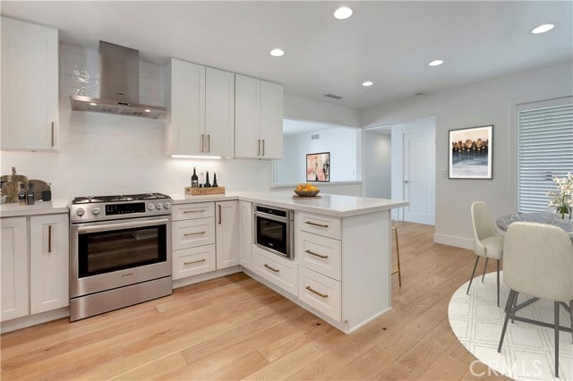Building Photo - 1074 Mission Dr