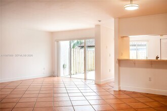 Building Photo - 7523 SW 109th Ave