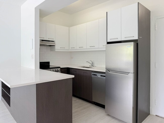 Photo du bâtiment - 1150 Rue Sherbrooke East