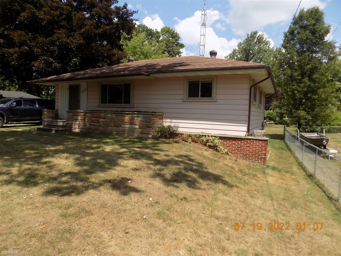 Primary Photo - 2 br, 1 bath House - 7020 Lapham