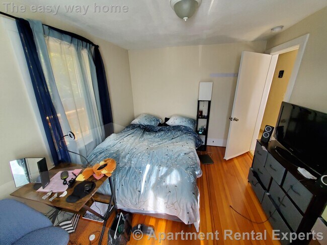 Foto del edificio - Arlington Center 2 Bedroom  - Total Renova...
