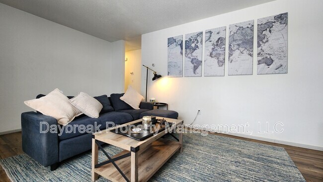 Foto del edificio - 525 7th Ave E