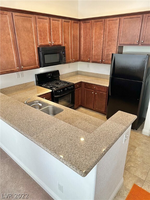 Building Photo - 8472 Garside Dr