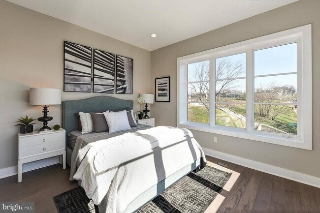 Guest Room 1 - 1375 Childress St NE