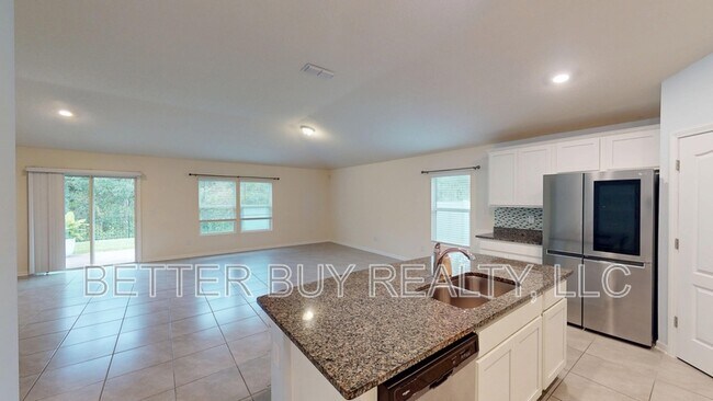 Foto del edificio - 107 Rivertown Rd