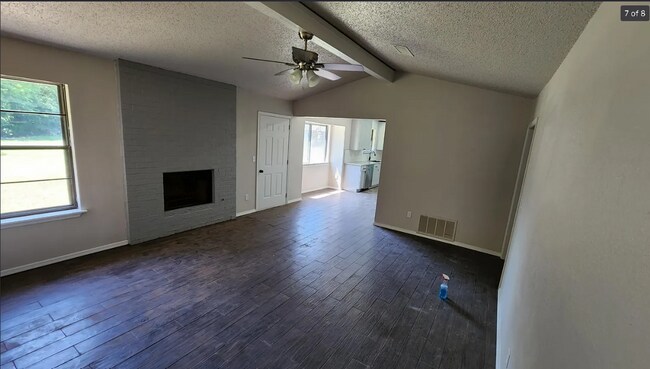 Building Photo - 2910 S 138th E Pl