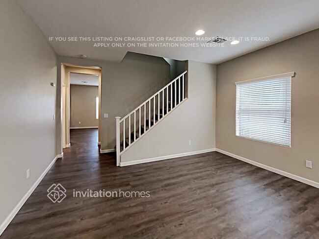Building Photo - 17588 W Lundberg St