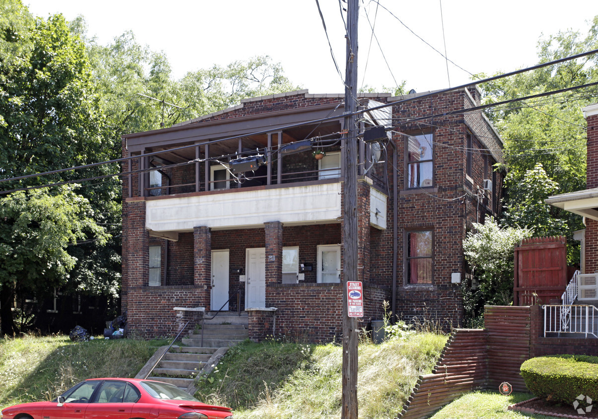 Building Photo - 731-733 Sherwood Ave