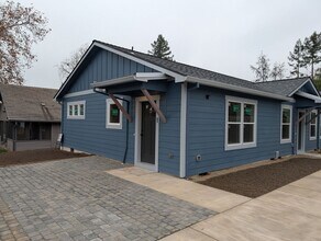 Building Photo - 530 G St