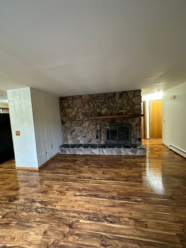 Foto del edificio - 2164 Island Cir