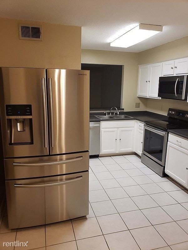 Primary Photo - 2 br, 1.5 bath Townhome - 4214 Paradis Lane