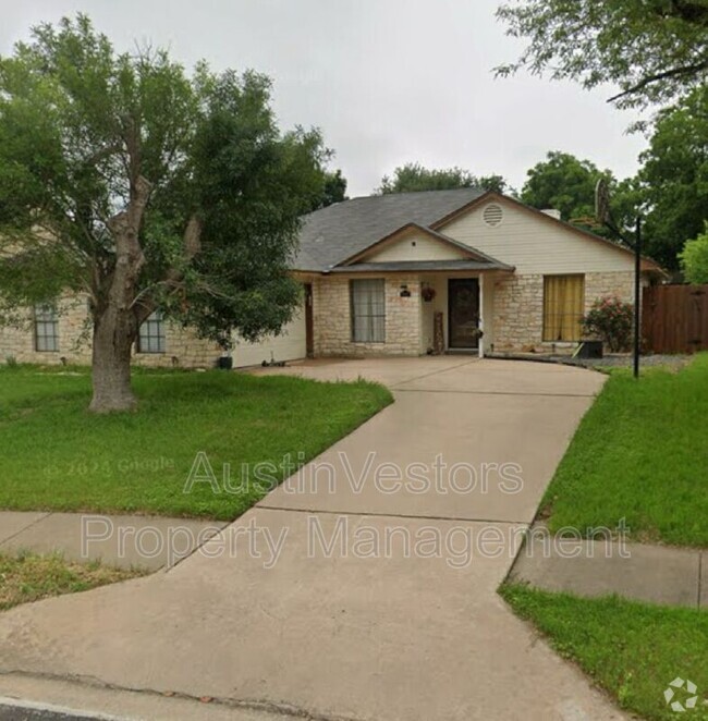Building Photo - 2011 Crystal Shore Dr