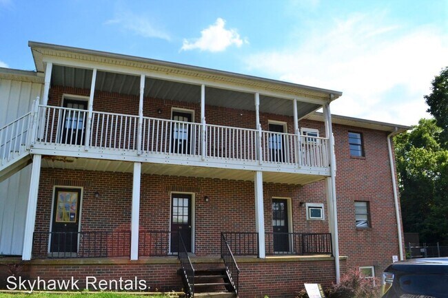 Building Photo - 534 Lee St