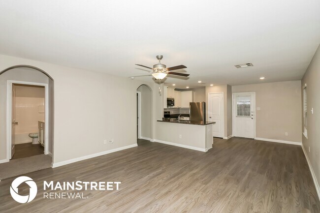 Foto del edificio - 26120 Hals Dr