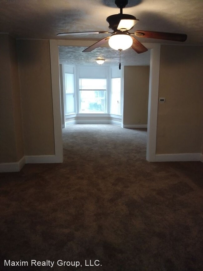 Building Photo - 4 br, 1.5 bath House - 2885 BINNEY ST