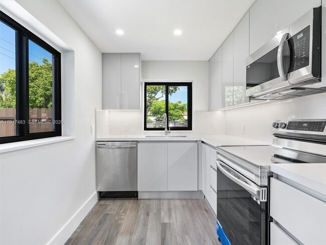 Foto del edificio - 4020 NW 1st Ave