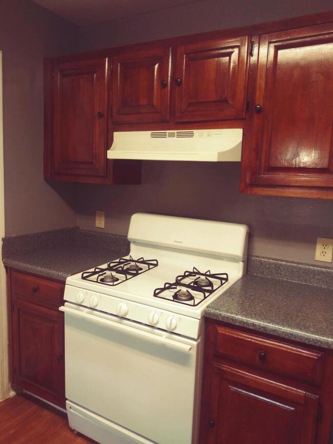 Building Photo - BEAUTIFUL 2-BED 2-BATH APARTMENT!