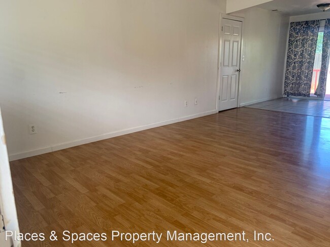 Building Photo - 3 br, 2 bath House - 3777 Mercury Drive