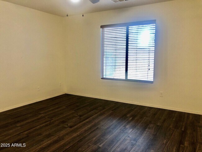 Building Photo - 6703 E San Tan Way