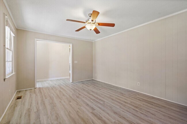 Foto del edificio - Single Family Ranch in Garner: Available Now