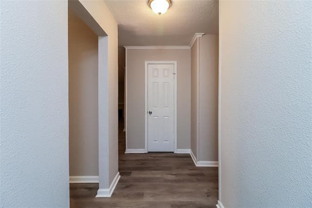 Building Photo - 3550 Creston Ct