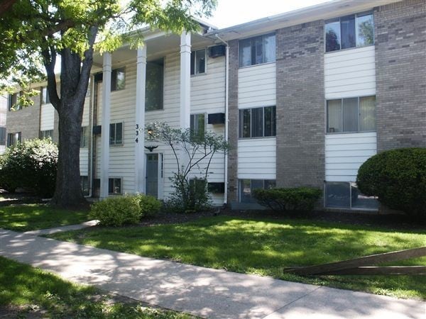 Primary Photo - 2 br, 1 bath Apartment - Hillsdale Apartments
