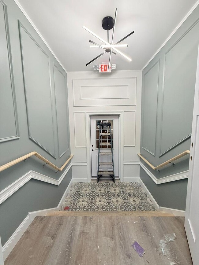 Building Photo - 17-19-19 Cabot St