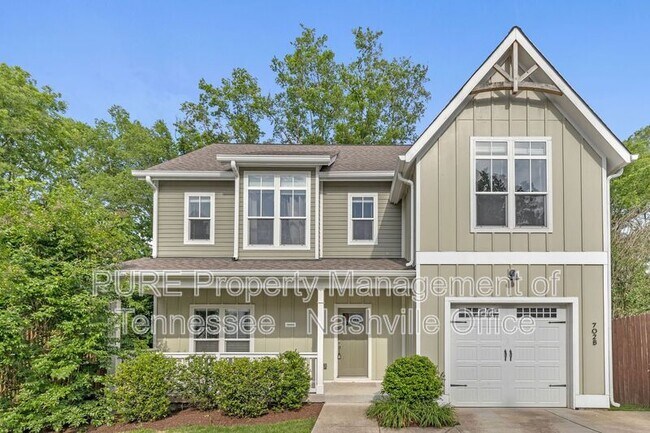 Building Photo - 702B Waco Dr