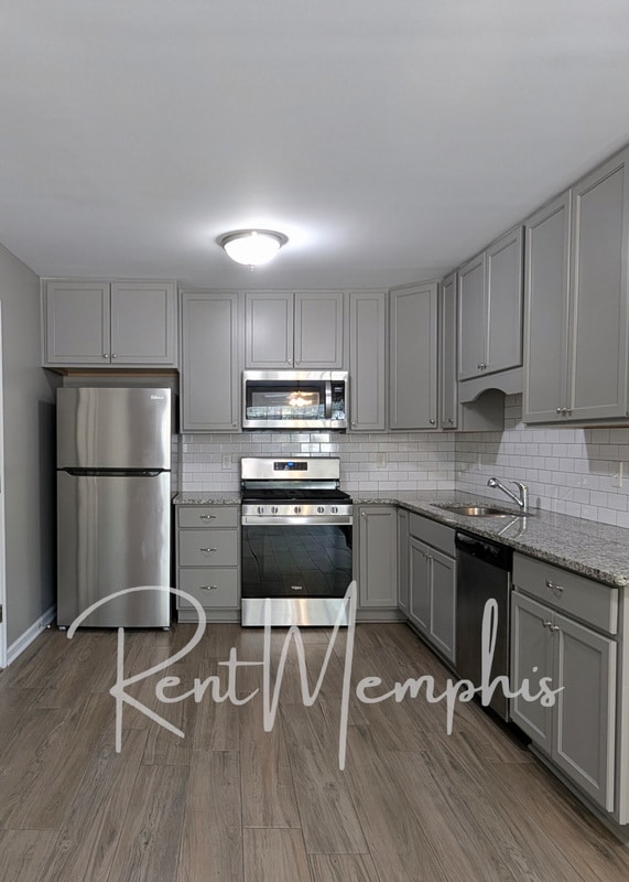 Photo - 358 E Pkwy N Apartment