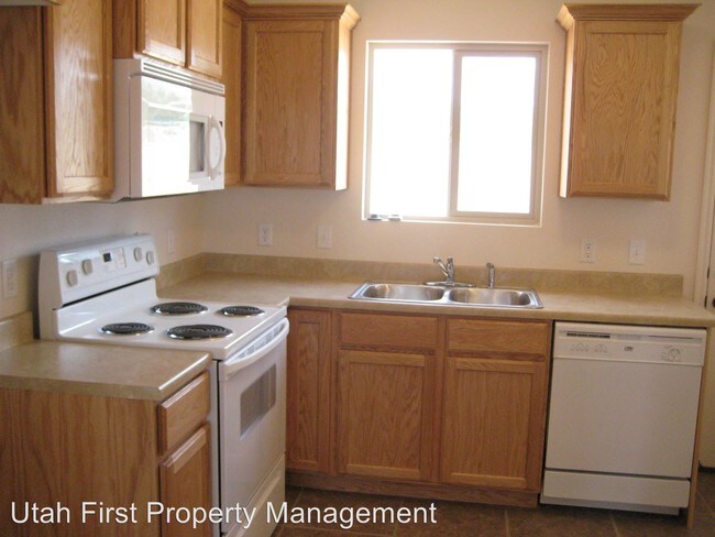 Building Photo - 4189 W 75 N