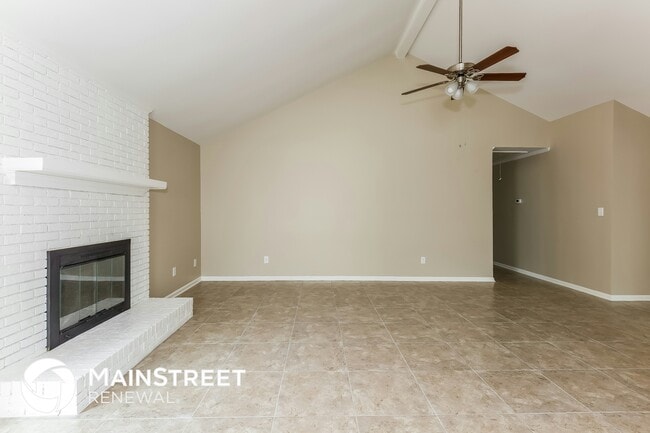 Building Photo - 4120 Steele Oaks Dr