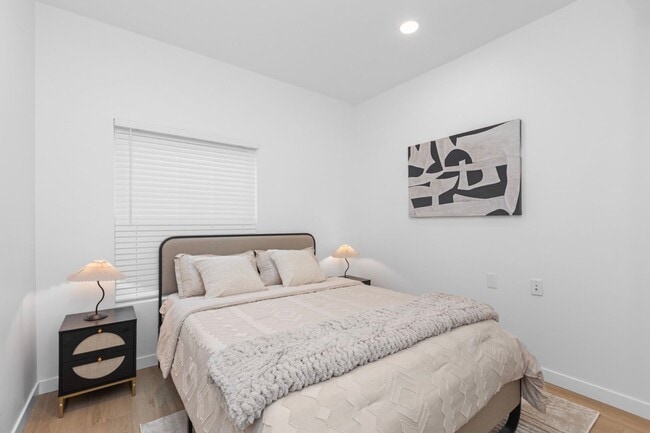 Building Photo - 6413 Richard St