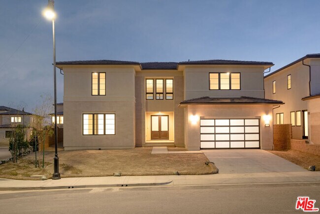 Building Photo - 20402 Albion Wy