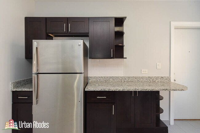 Foto del edificio - 7738 N Ashland Ave