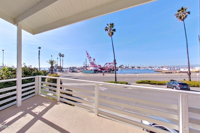 Building Photo - 2908 Lakeshore Ct