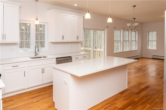 Building Photo - 141 Trout Brook Rd