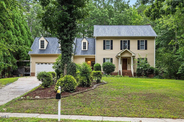 Foto principal - Lease-to-Own Gem in Brookhaven! Timeless Q...