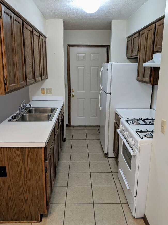 Foto del edificio - 6582 Winans St