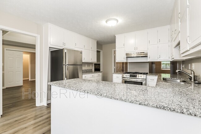 Building Photo - 240 Ashley Trace Dr