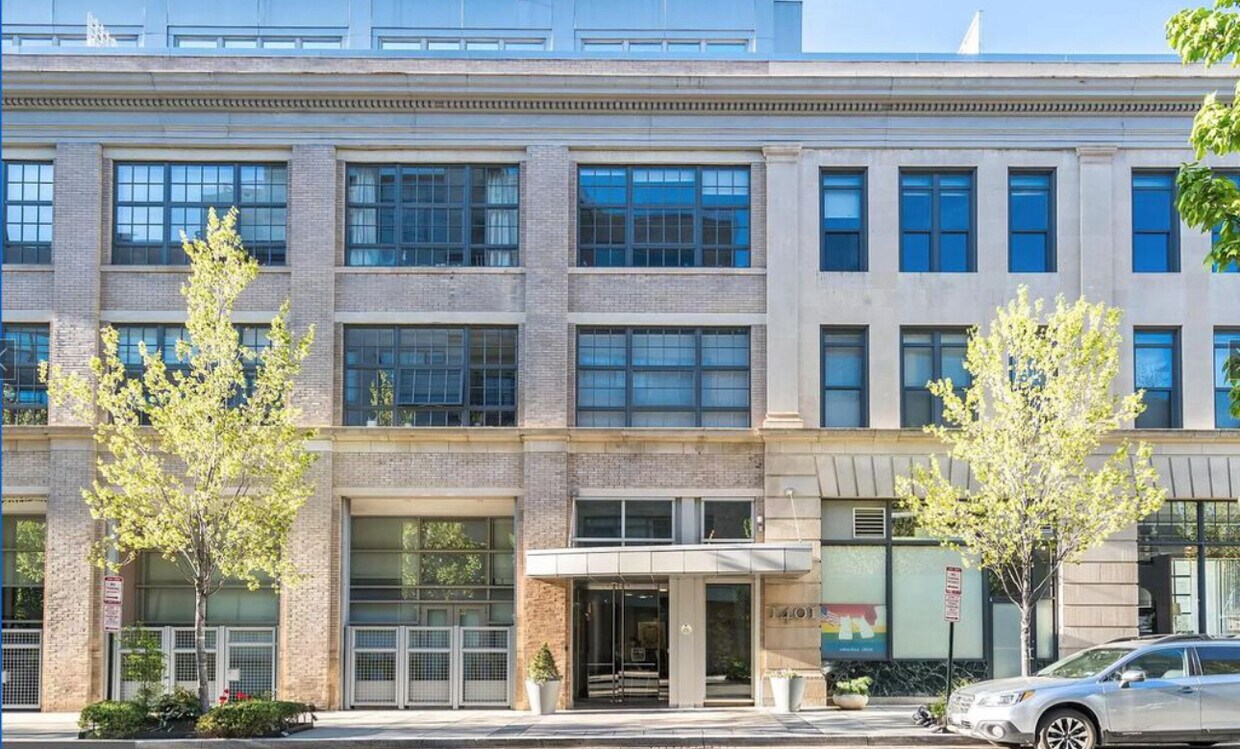 Primary Photo - 1401 Church St NW