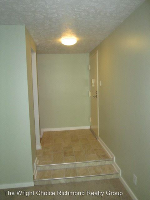 Building Photo - 1507 Largo Rd