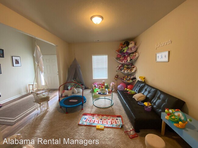 Foto del edificio - 4 br, 3.5 bath House - 405 Farmhouse Lane