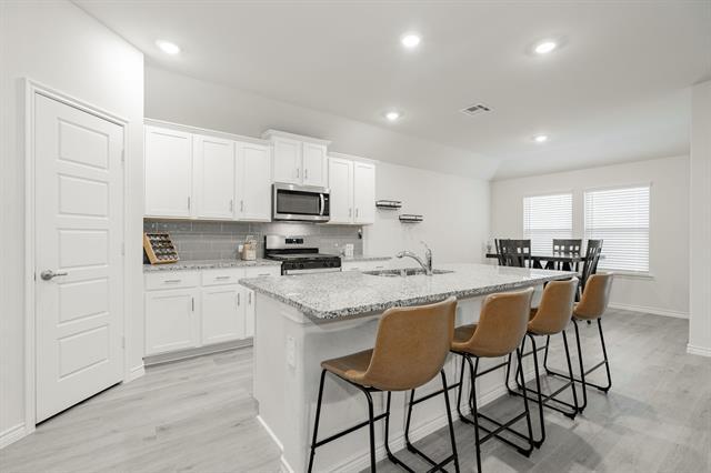 Building Photo - 216 Buckboard Ln