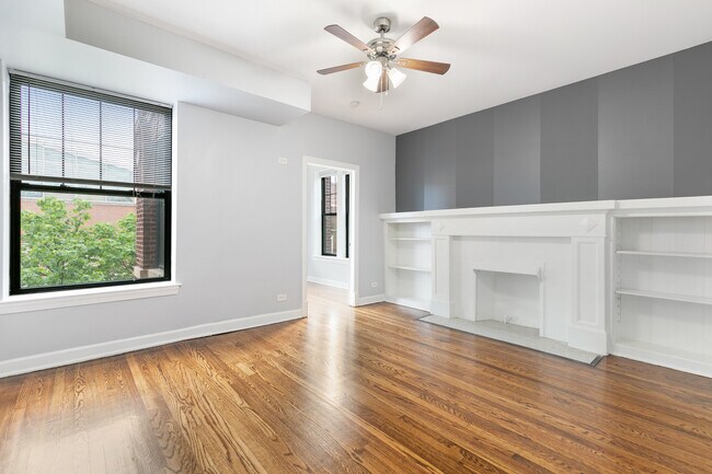 Building Photo - 1642 W Jonquil Terrace