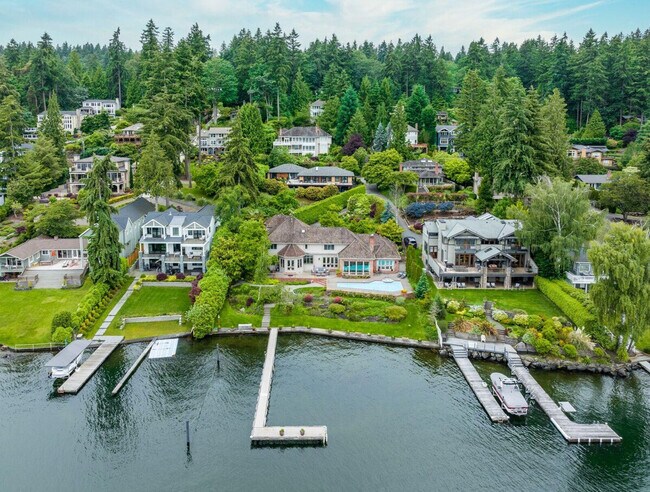 Foto del edificio - 6408 E Mercer Way