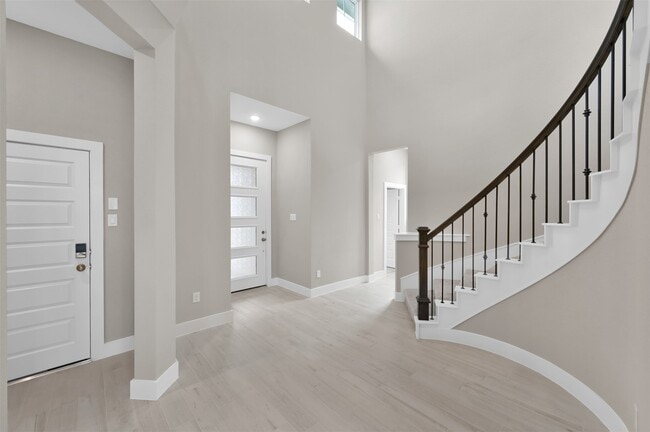 Foto del edificio - 24627 Keswick Vly Wy