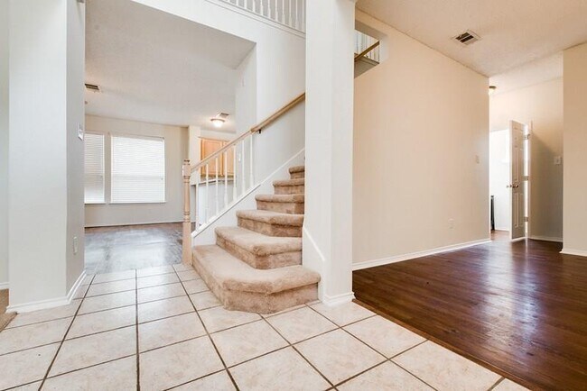 Foto del edificio - 732 Fox Run Trail