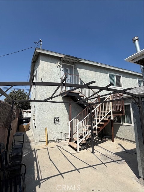 Building Photo - 2529 Senta Ave